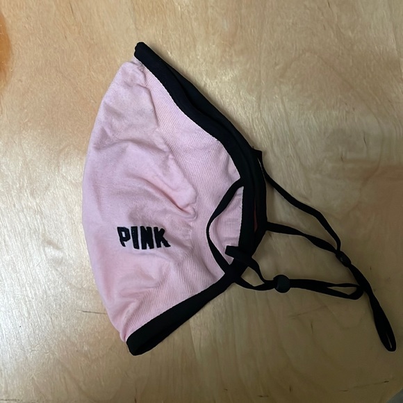 VICTORIA’s SECREt PINK FABRIC MASK - Picture 1 of 1